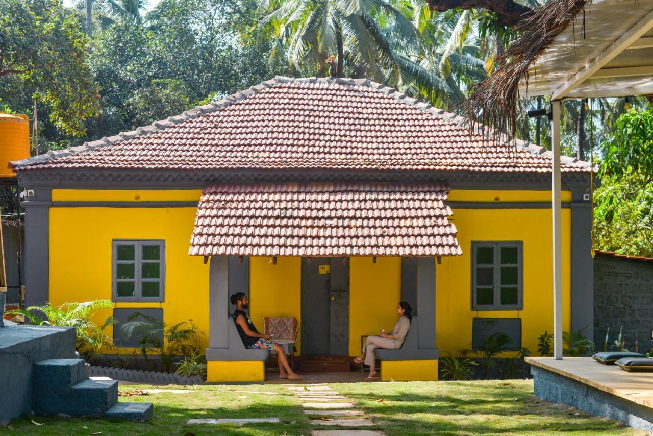 The Hosteller Goa, Анжуна Экстерьер фото