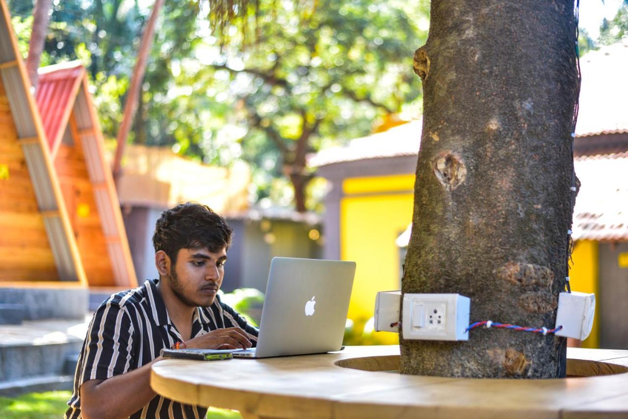The Hosteller Goa, Анжуна Экстерьер фото