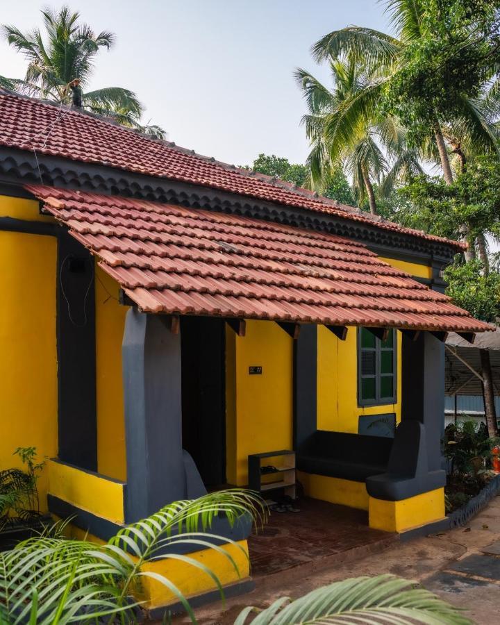 The Hosteller Goa, Анжуна Экстерьер фото